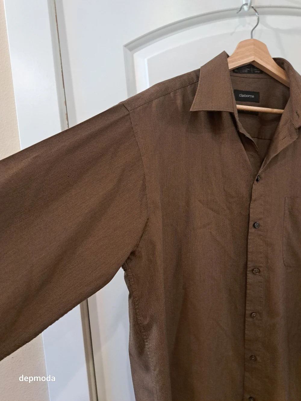 Claiborne Men's T-weave Brown Button-Up Dress Shirt Size Large